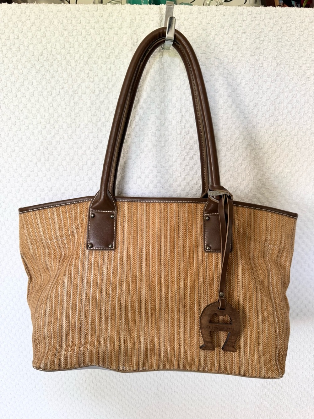 Etienne Aigner vintage shoulder bag